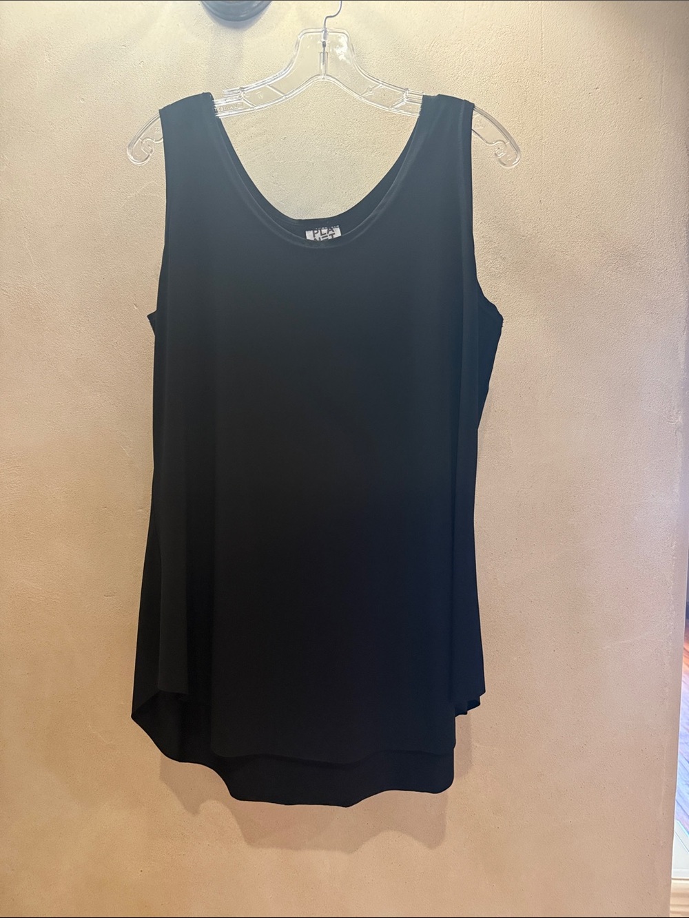Everyday Black Scoop Neck Women's Tank Top